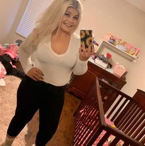 Meet your Posher, Tiffani